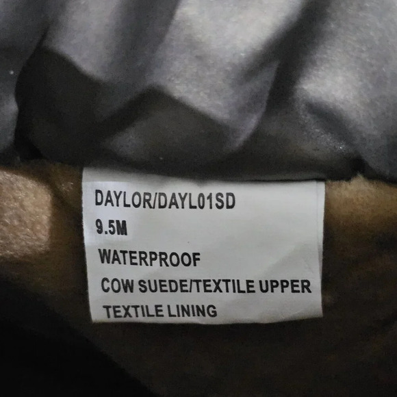 NEW Blondo Daylor Ankle Boot Sz 9.5 Taupe Nylon Suede Waterproof Lug Sole Puffy - Picture 14 of 15